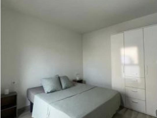 Apartamento de 1 dormitorio en alquiler en Torelló, gastos incluidos