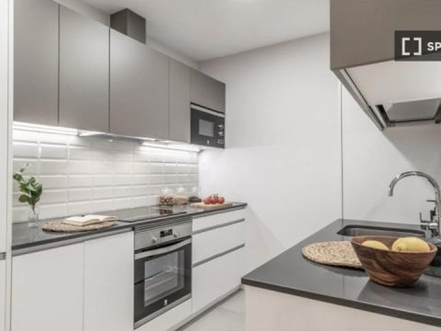 Apartamento de 1 dormitorio en alquiler en Trafalgar, Madrid