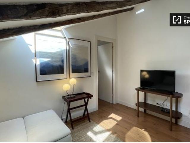 Apartamento de 1 dormitorio en alquiler en Trafalgar, Madrid