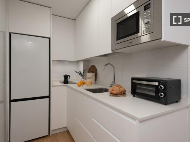Piso de 1 dormitorio en alquiler en Universidad, Madrid