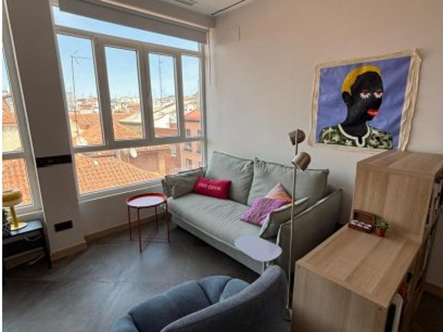 Piso de 1 dormitorio en alquiler en Universidad, Madrid