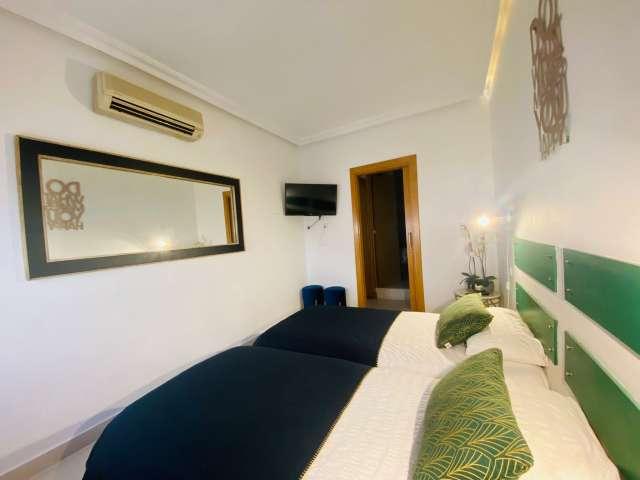 Apartamento de 1 dormitorio en Fuente del Berro, Madrid