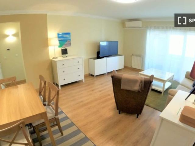 Apartamento de 1 quarto para alugar em Oeiras, Lisboa