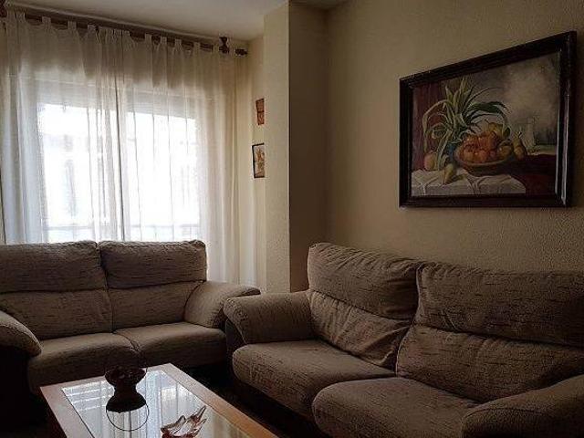 Apartamento de 2 dormitorios amplio y muy luminoso