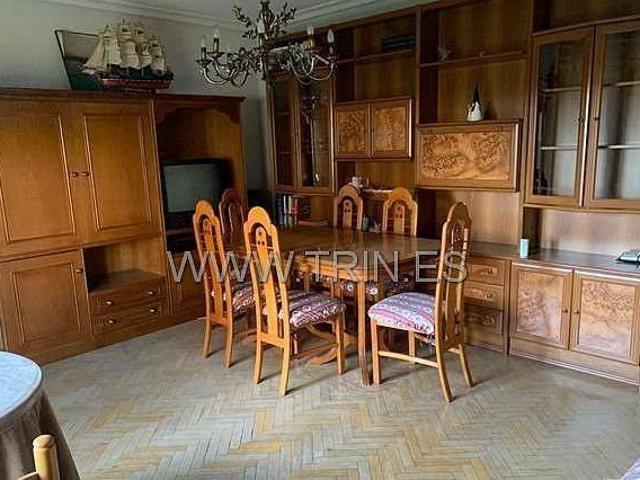 Apartamento de 2 dormitorios amueblado céntrico y luminos