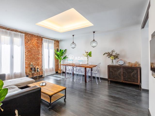 Apartamento de 2 dormitorios con terraza en Cáceres capital