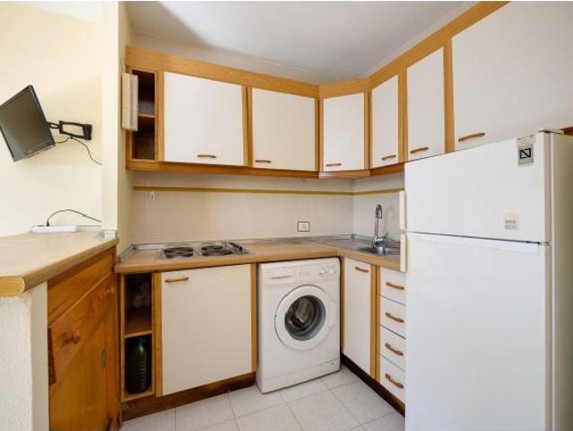 Apartamento de 2 dormitorios con vistas frontales al mar en Cabo Cervera