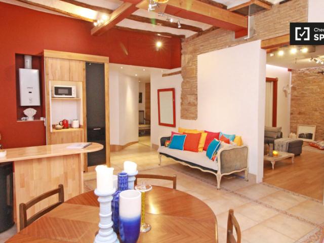 apartamento de 2 dormitorios con aire acondicionado en alquiler en el Born, Barcelona