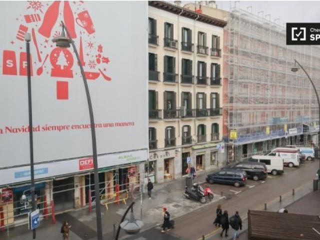Apartamento de 2 dormitorios en alquiler en Madrid