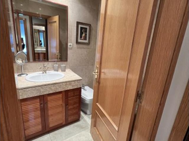 Apartamento de 2 dormitorios en alquiler en Madrid