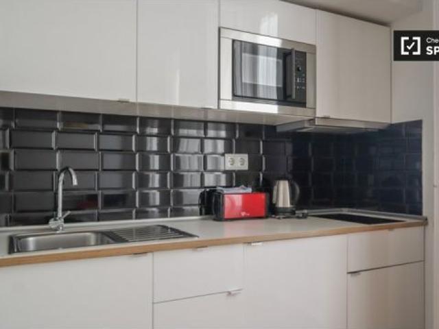 Apartamento de 2 dormitorios en alquiler en Madrid Centro