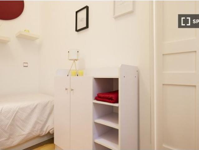 Apartamento de 2 dormitorios en alquiler en Malasaña, Madrid