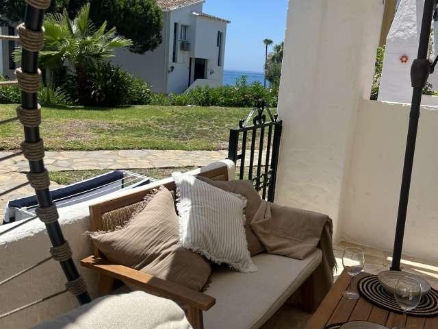 Apartamento de 2 dormitorios en alquiler en Mijas