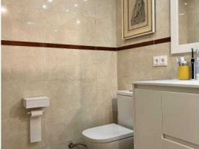 Apartamento de 2 dormitorios en alquiler en Mont Olivet, no se admiten mascotas