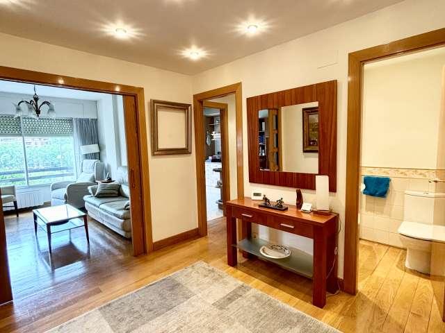 Apartamento de 2 dormitorios en alquiler en Abando, Bilbao