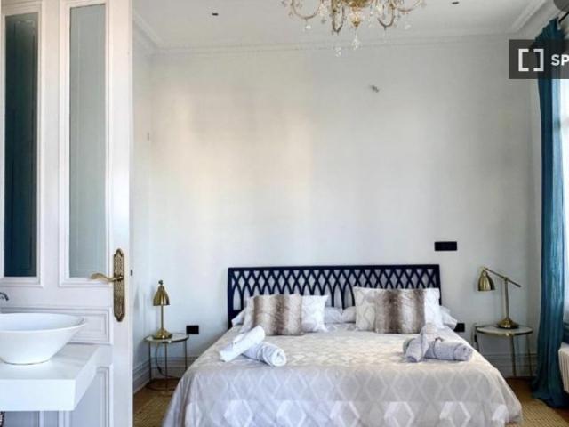 Apartamento de 2 dormitorios en alquiler en Abando, Bilbao