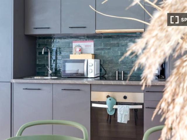 Apartamento de 2 dormitorios en alquiler en Almenara, Madrid