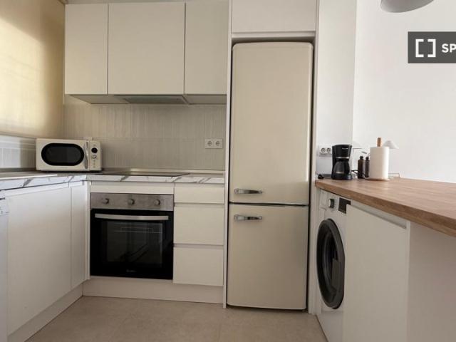 Apartamento de 2 dormitorios en alquiler en Almuñécar