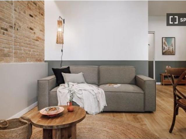 Apartamento de 2 dormitorios en alquiler en Barcelona