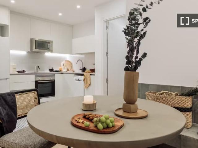 Apartamento de 2 dormitorios en alquiler en Barcelona