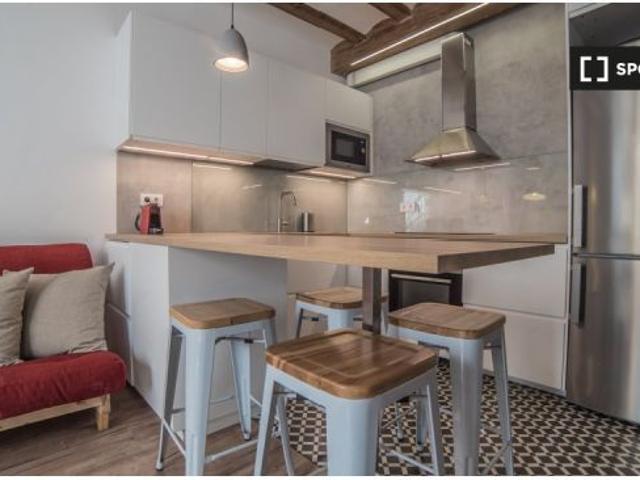 Apartamento de 2 dormitorios en alquiler en Barcelona