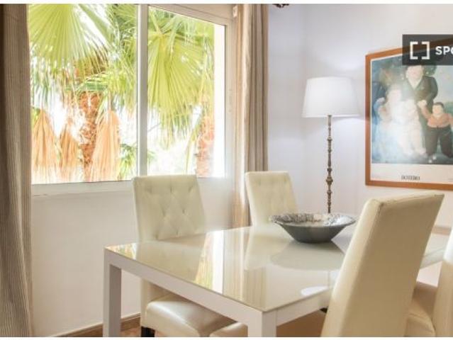 Apartamento de 2 dormitorios en alquiler en Benidorm, gastos incluidos