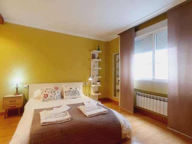 Apartamento de 2 dormitorios en alquiler en Cuatro Caminos, Madrid