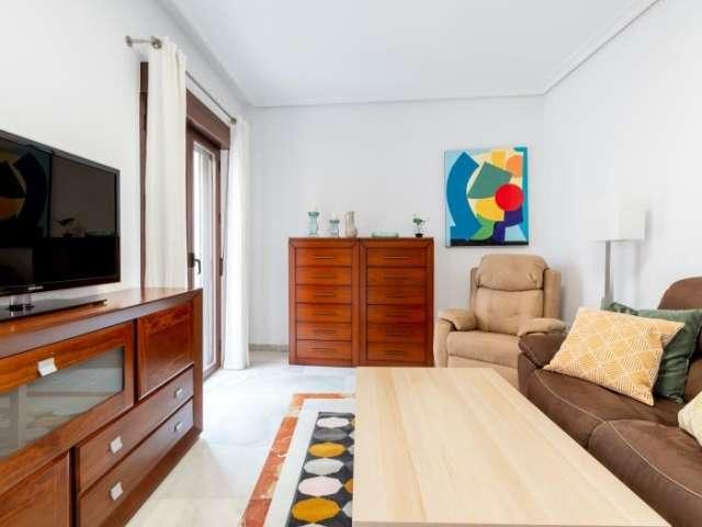 Apartamento de 2 dormitorios en alquiler en Centro, Sevilla