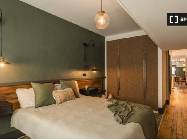 Apartamento de 2 dormitorios en alquiler en Chueca, Madrid