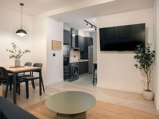 Apartamento de 2 dormitorios en alquiler en Ciutat Vella, Valencia
