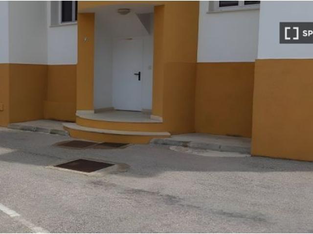 Apartamento de 2 dormitorios en alquiler en Dénia, gastos incluidos