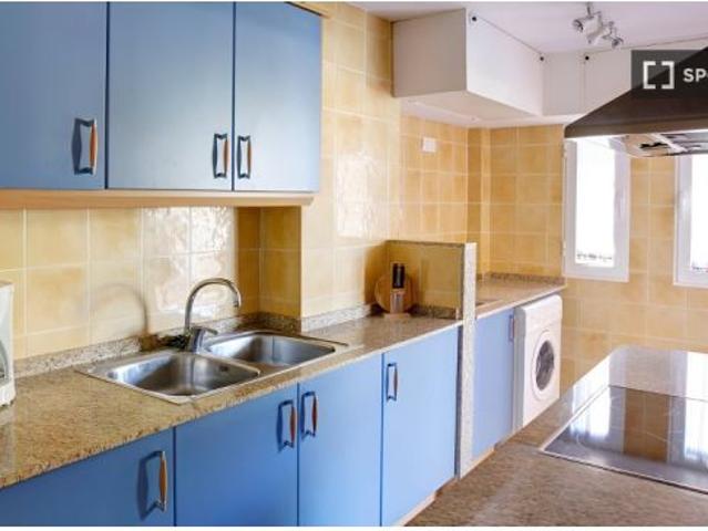 Apartamento de 2 dormitorios en alquiler en Dénia, gastos incluidos