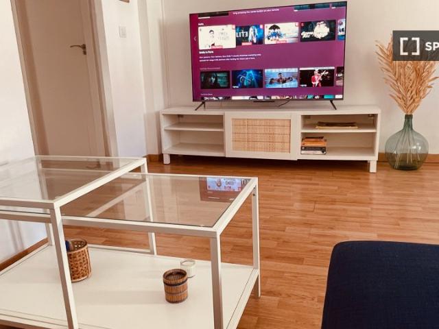 Apartamento de 2 dormitorios en alquiler en el Eixample, Valencia