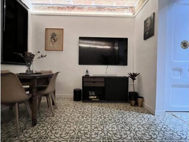 Apartamento de 2 dormitorios en alquiler en El Poble Sec, Barcelona
