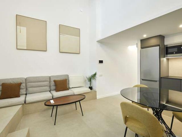 Apartamento de 2 dormitorios en alquiler en El Poble Sec, Barcelona