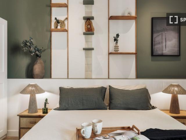 Piso de 2 habitaciones en alquiler en El Poble Sec, Barcelona