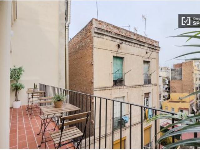 Apartamento de 2 dormitorios en alquiler en El Raval