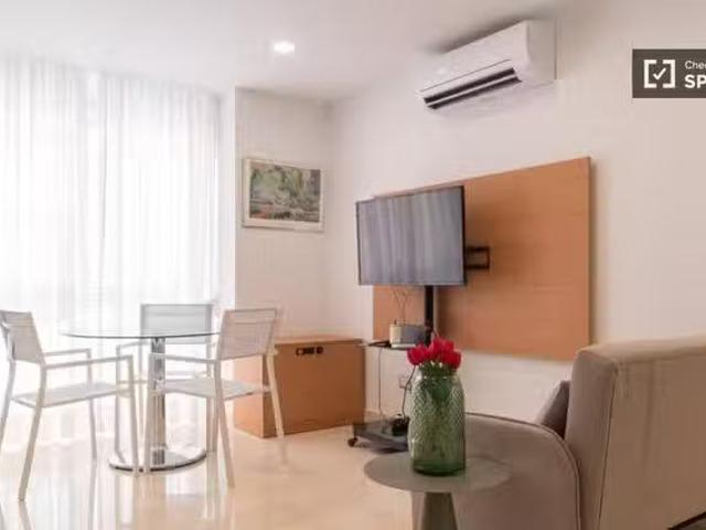 Apartamento de 2 dormitorios en alquiler en Guindalera, Madrid
