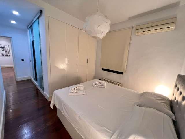 Apartamento de 2 dormitorios en alquiler en Gran Vía, Madrid