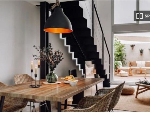 Apartamento de 2 dormitorios en alquiler en Gràcia