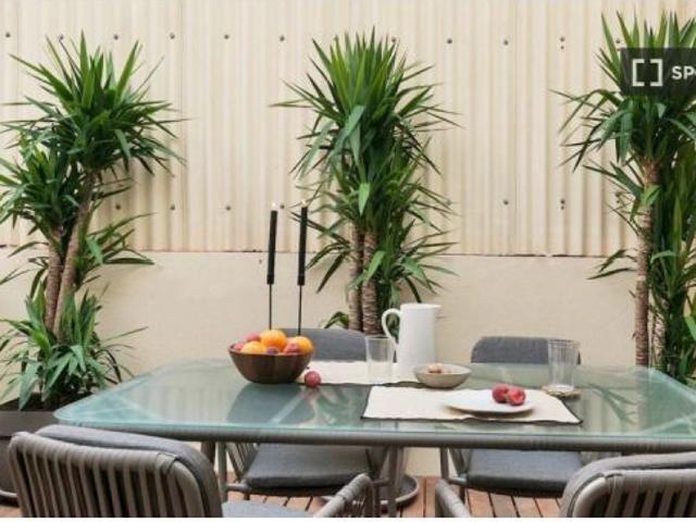 Apartamento de 2 dormitorios en alquiler en Gràcia