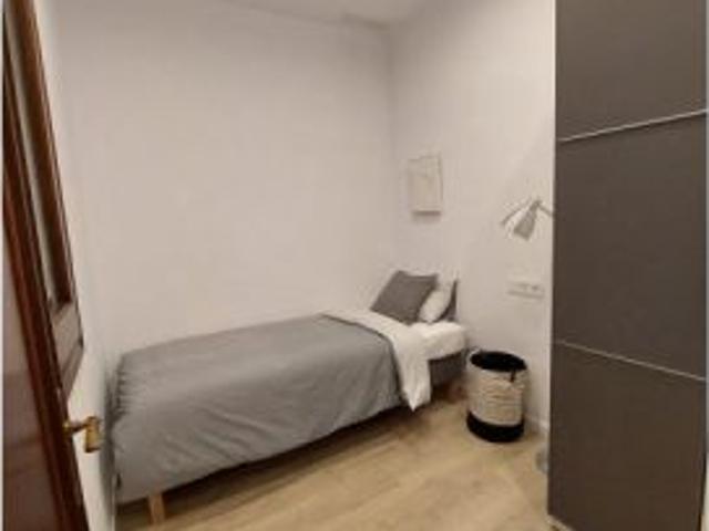 Apartamento de 2 dormitorios en alquiler en Gràcia