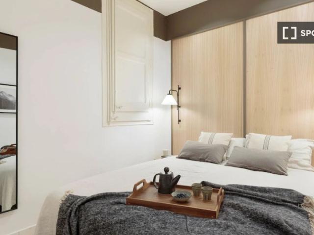Apartamento de 2 dormitorios en alquiler en Gràcia, Barcelona