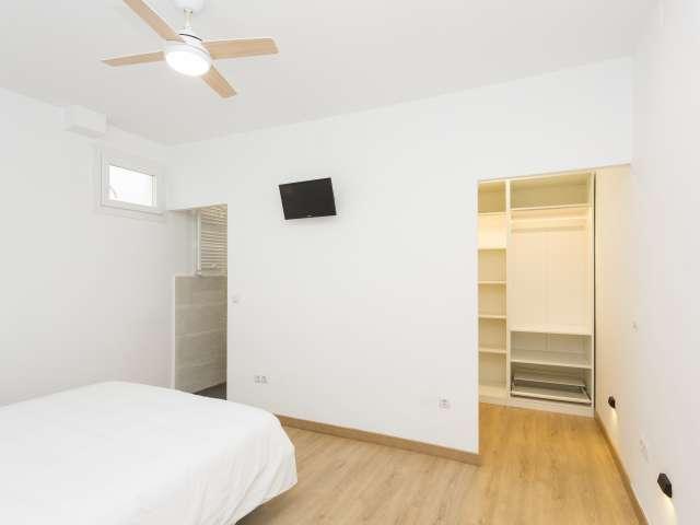 Apartamento de 2 dormitorios en alquiler en Justicia, Madrid