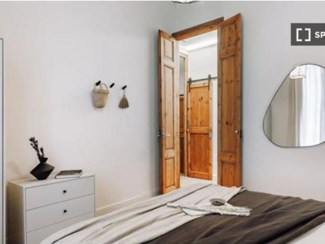 Apartamento de 2 dormitorios en alquiler en L' Eixample