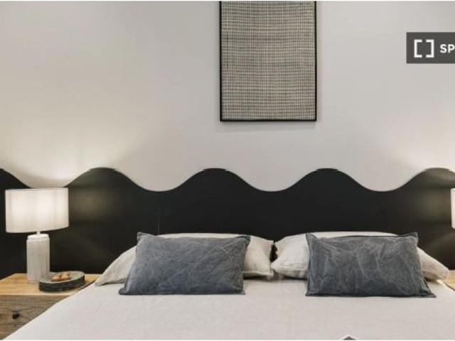 Apartamento de 2 dormitorios en alquiler en L' Eixample