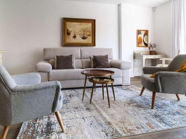 Apartamento de 2 dormitorios en alquiler en La Caleta, Málaga