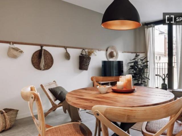 Apartamento de 2 dormitorios en alquiler en L'Eixample, Barcelona