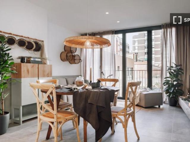 Apartamento de 2 dormitorios en alquiler en L'Eixample, Barcelona