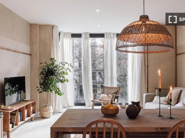 Apartamento de 2 dormitorios en alquiler en L'Eixample, Barcelona